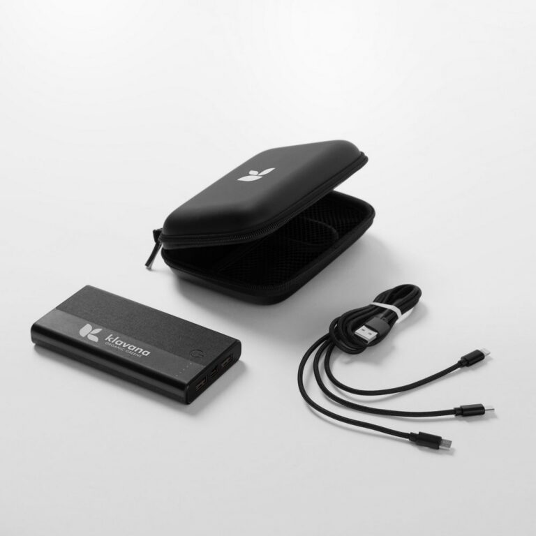 10,000 mAh Wireless Charging Power Bank with 3-in-1 Cable Gift Set
