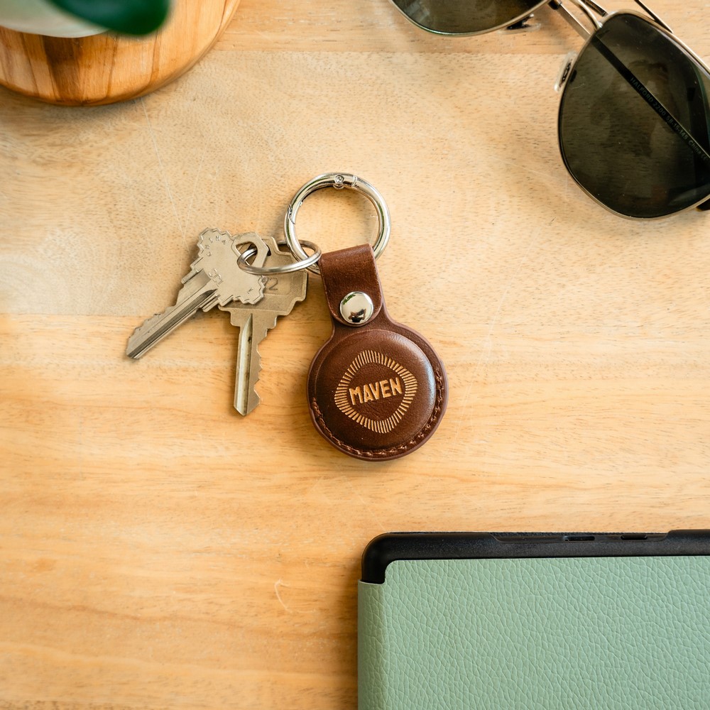 Airtag Keychain – Brown