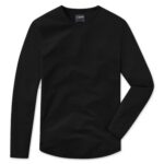 Cuts AO Long Sleeve Curve-Hem Tee in Black