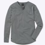 Cuts AO Long Sleeve Henley Curve-Hem in Sage