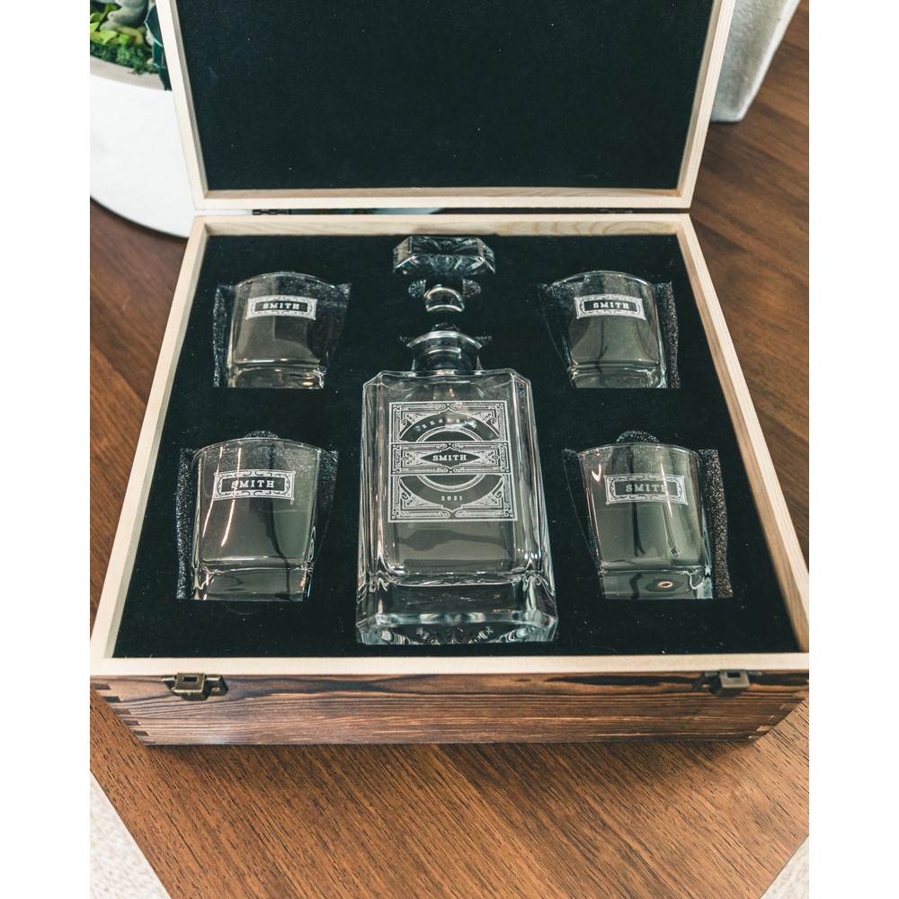 Decanter – Front Only – 4 Glasses – Wood Box
