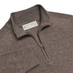 Holderness & Bourne The Cunningham Quarter-Zip Sweater in Heathered Driftwood