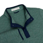Holderness & Bourne The Sullivan Quarter-Snap in Heathered California Spruce
