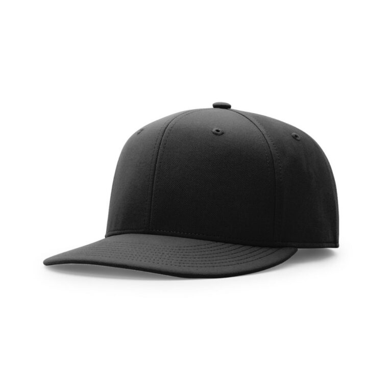 Richardson 675 Score R-Flex Snapback in Black