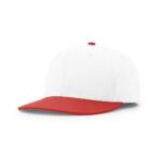 Richardson 675 Score R-Flex Snapback in White/Red