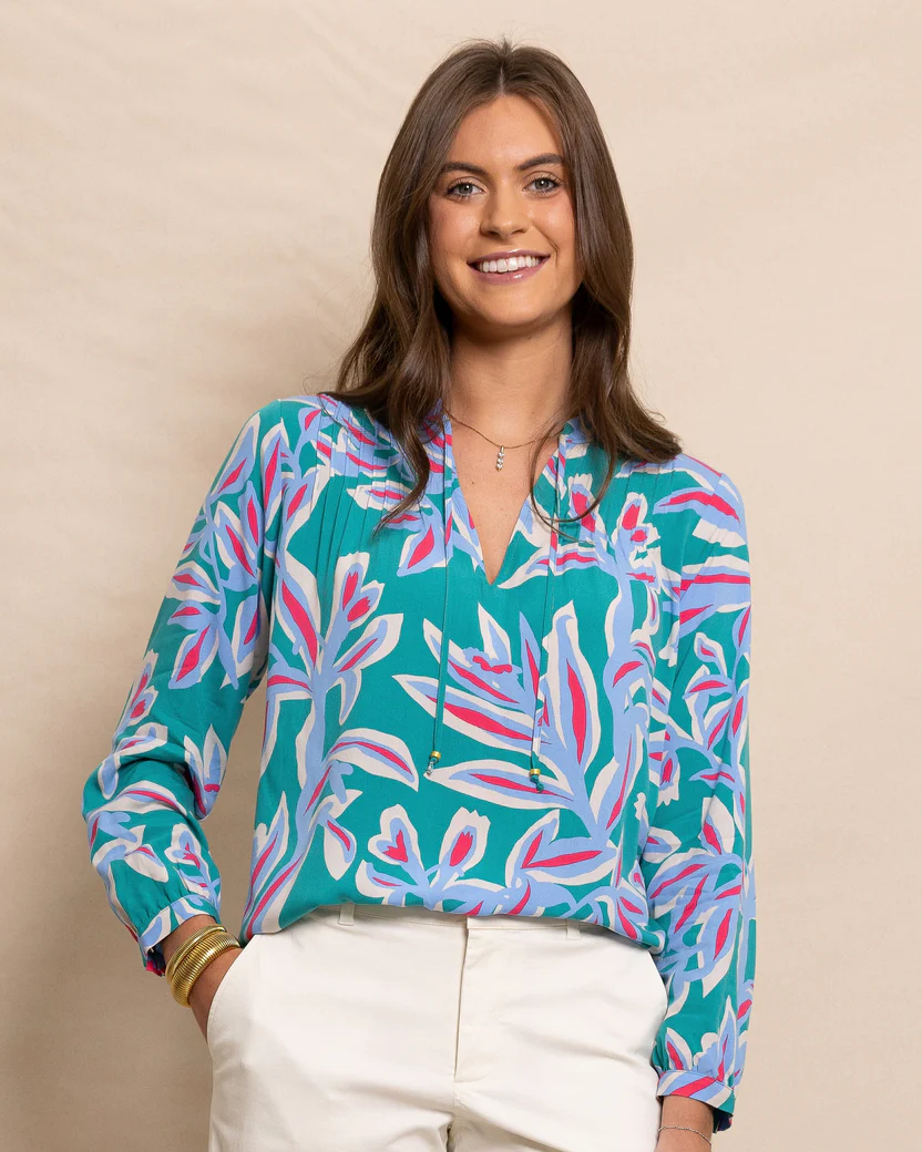 Southern Tide Women’s Bonni Vintage Gardens Blouse Tee