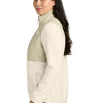 The North Face Women’s Highest Peak Full-Zip Fleece Jacket
