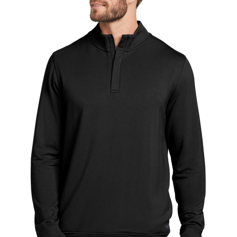 TravisMathew Newport 1/4-Zip Fleece in Black