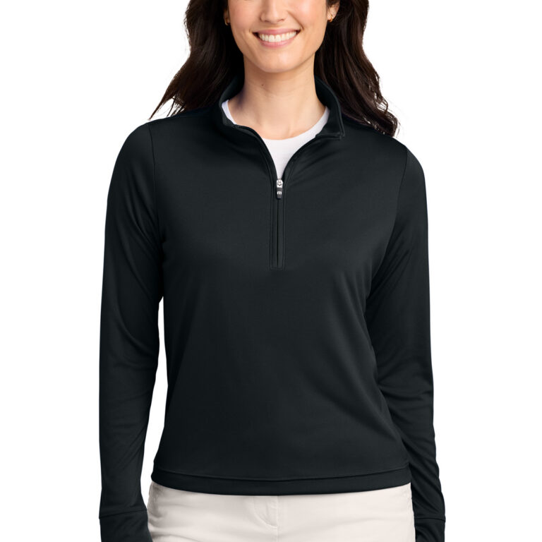 TravisMathew Women’s Coto 1/2-Zip in Black